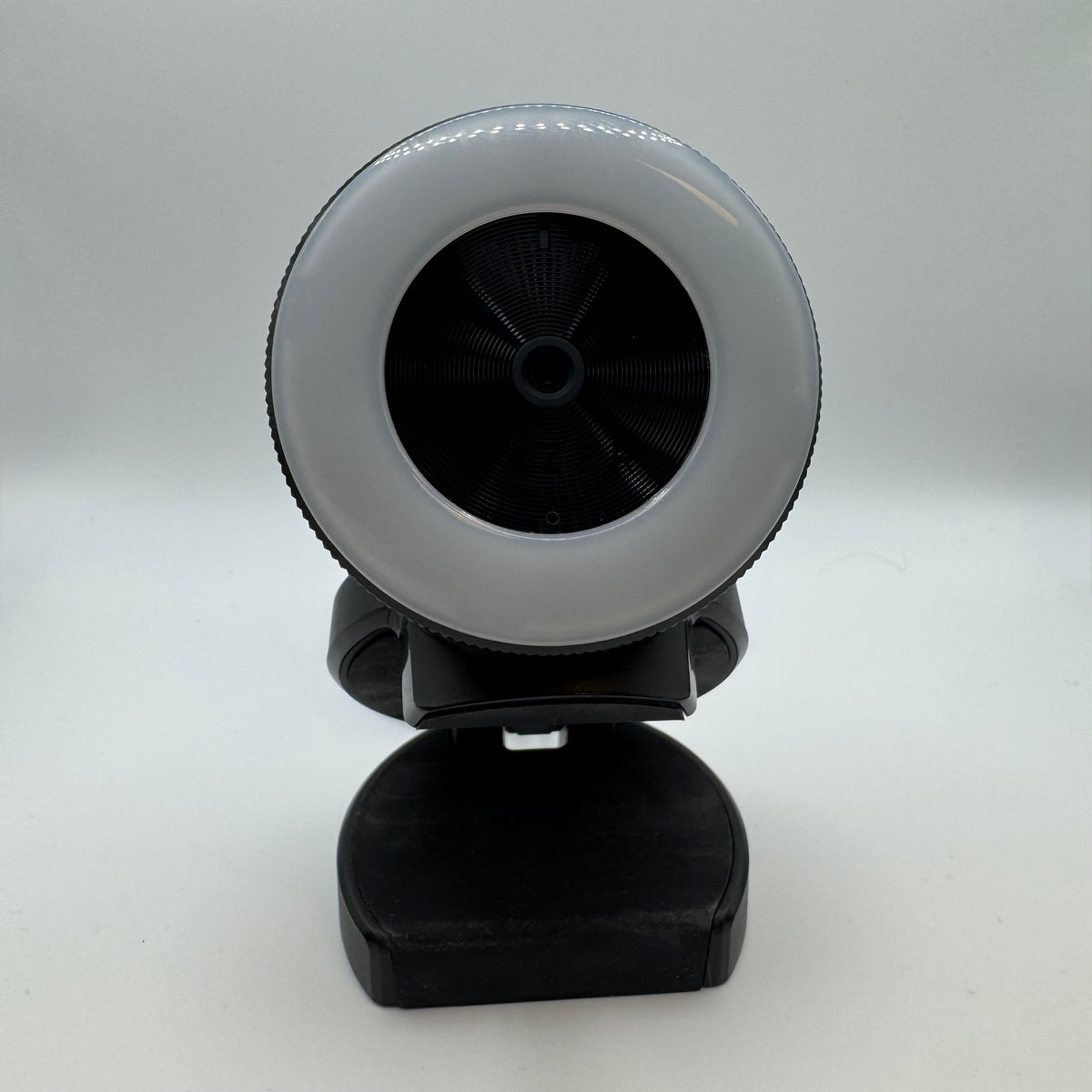 Razer Kiyo Broadcasting Camera With Illumination RZ19-0232