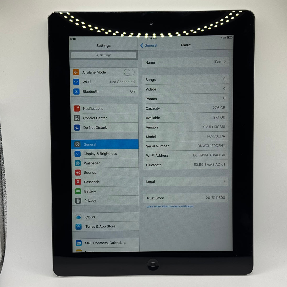 WiFi Only Apple iPad 2 32GB Space Gray FC770LL/A