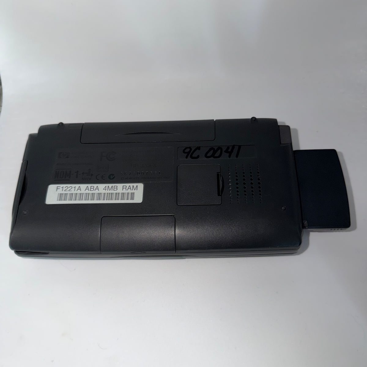 Hewlett-Packard HP 320LX Palmtop PC