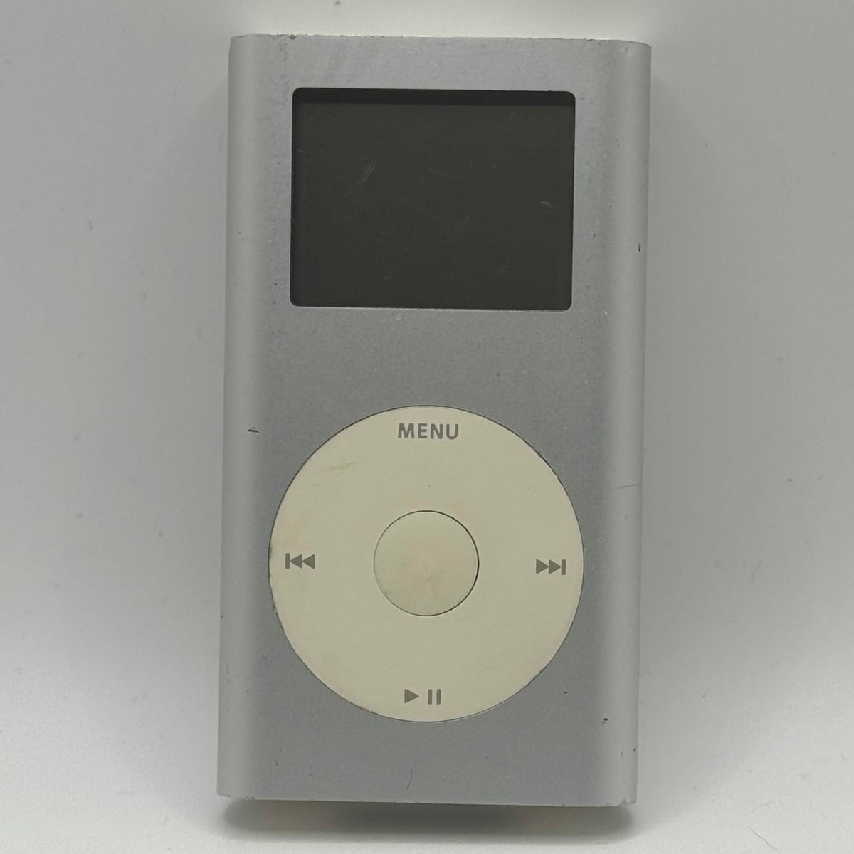 Broken Apple iPod Mini 2nd Gen Silver 4GB A1051 (For Parts/Repair)